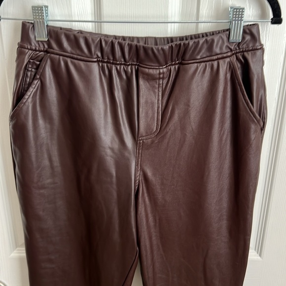 Lilly's Kloset Faux Leather Pants Brown Pull On Elastic Waist‎ Casual Trousers M - Picture 3 of 6